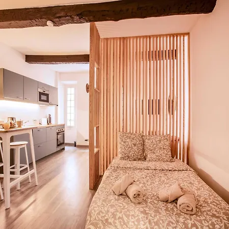 Chic - 2p - In The Heart Of Saint-Tropez